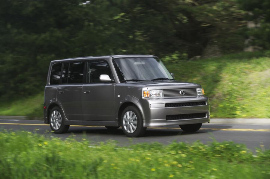  Scion xB 2003 года  (фото 3 из 42)